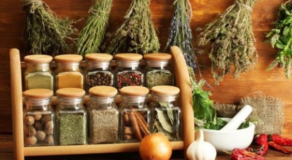 Preserving spices
